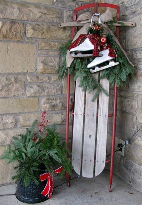 Unique Sleigh Decor Ideas For Christmas23 | Christmas porch decor ...