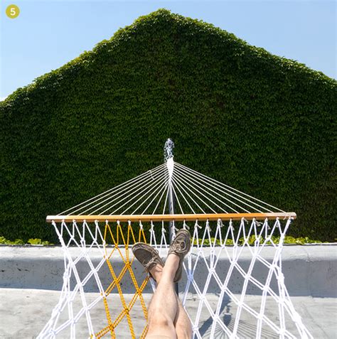 9 DIY Outdoor Swing and Hammock Projects - Curbly