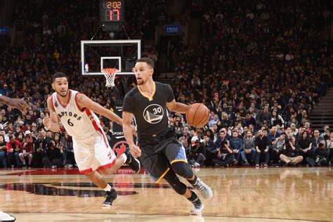 Warriors vs. Raptors: Score, Highlights and Reaction from 2015-16 Regular Season | Bleacher Report