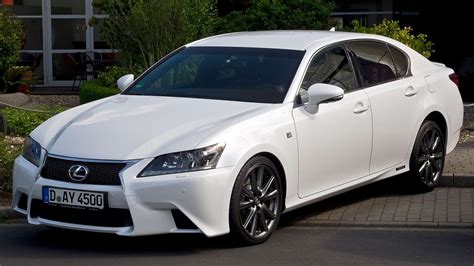 7 Older Lexus Models That Still Look Great | Clublexus