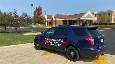 Grand Rapids PD investigates bank robbery | WOODTV.com