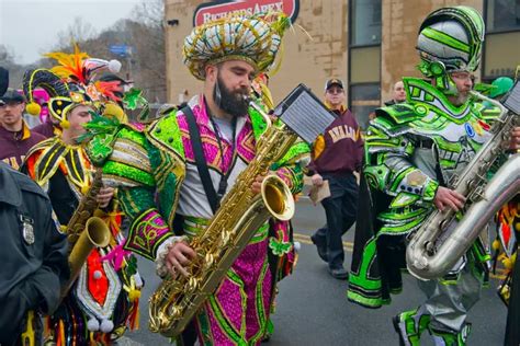 2023 Super Bowl LVII: Playing the saxophone in high school helped Jason Kelce in football