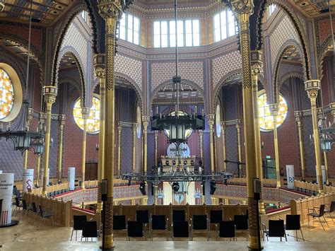 After 60 years of decay Budapest's grand Rumbach synagogue has new lease on life | The Times of ...