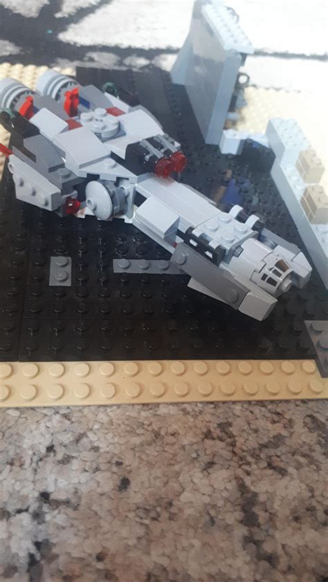 My YZ-900 Corellian Freighter, one of my favorite star wars ships od all time : r/lego