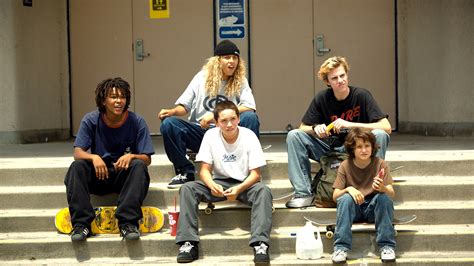 How Jonah Hill Nailed Classic Skate Style for Mid90s | GQ