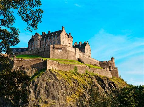 Best Castles in Scotland - Historic European Castles