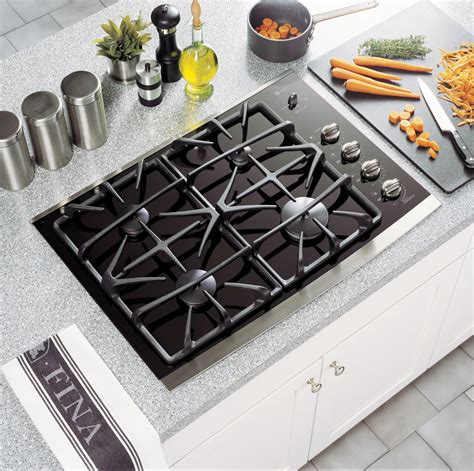 GE Profile Series JGP940SEKSS 30" Built-In Ceramic-Glass Cooktop - Stainless Steel