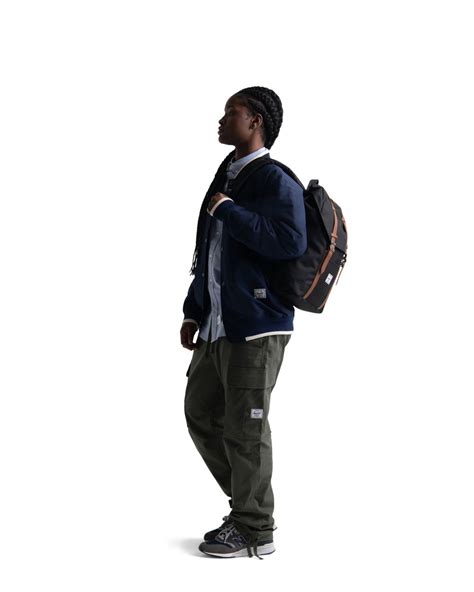 Herschel Retreat Backpack Mid-Volume | Herschel Supply Co.