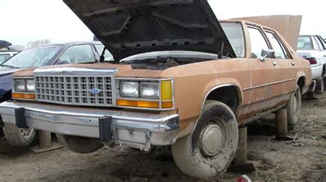 Junkyard Finds: 1984 LTD Crown Victoria