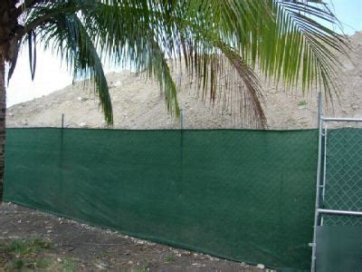 Privacy fence fabric 5'8" in 150 ft rolls