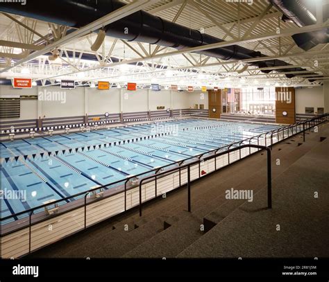 Franklin & Marshall athletic facility, olympic size swimming pool Stock ...