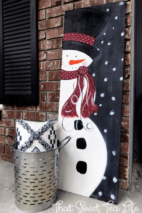 15 Easy DIY Christmas Signs for a Festive Front Porch • The Garden Glove