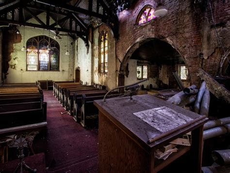 Abandoned churches left to decay around the USA