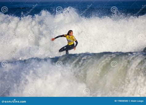 Justine Dupont at the Swatch Pro France Editorial Image - Image of french, freestyle: 19808580