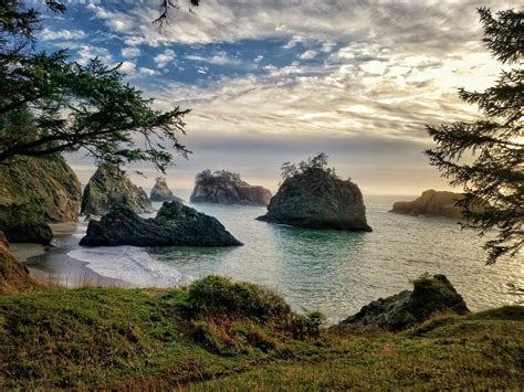 MichaelPocketList: Secret Beach, Southern Oregon Coast [OC][4032x3024]