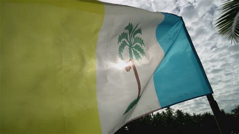 Slow motion of the Penang state flag by cloudyew Footage with with ...