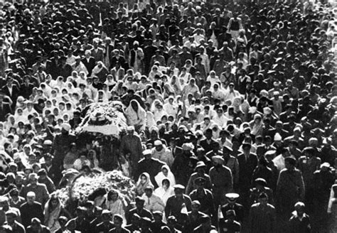 Mahatma Gandhi death anniversary: Rare pictures of the funeral