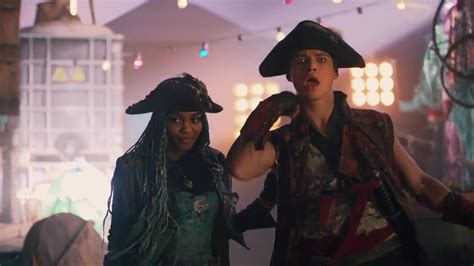 Uma & Harry | What's My Name? | Descendants 2 | : Disney Music | Disney descendants, Disney ...