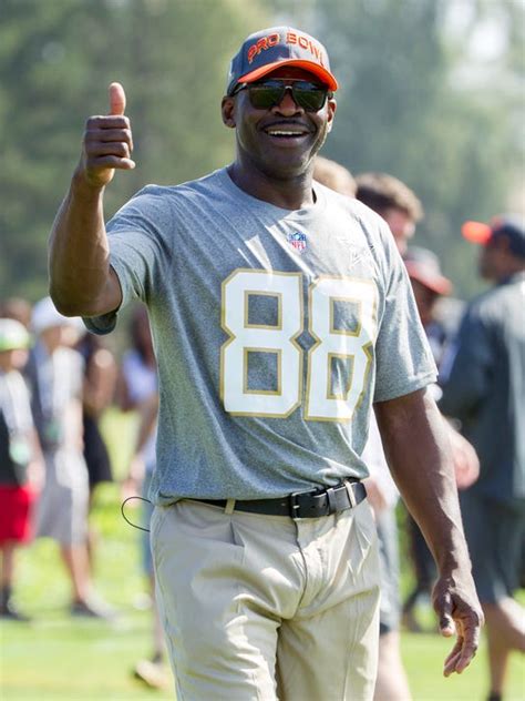 Michael Irvin: Cowboys would be 'stupid' to let Dez Bryant go