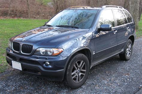 2006 BMW X5 4.4i - 4dr SUV 4.4L V8 AWD auto