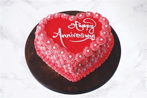 Heart Shaped Anniversary Cake