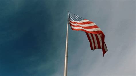 Giphy American Flag Waving Gif American Flag Gif Find - vrogue.co