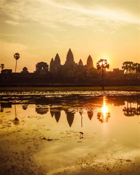 No Bullshit Guide to Visiting Angkor Wat at Sunrise - History Fangirl