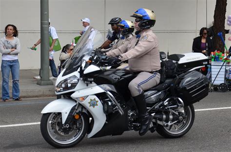 CALIFORNIA HIGHWAY PATROL (CHP) KAWASAKI CONCOURS 14 SPORT… | Flickr