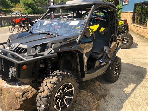 New 2019 Can-Am Commander Limited 1000R Utility Vehicles in Pikeville, KY | Stock Number: 000054