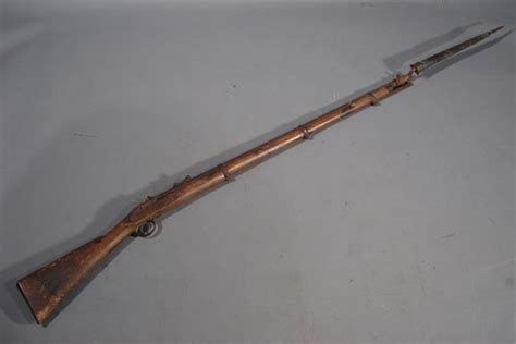 1113: Civil War Musket & Bayonet. Marked "Tower 1861" - Oct 25, 2007 ...