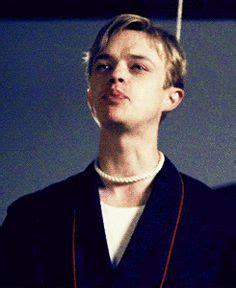 Dane DeHaan as Lucien Carr in Kill Your Darlings Worst Movies, Iconic Movies, Cartoon Tv Shows ...