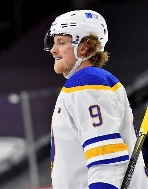 Jack Eichel Undergoes Surgery