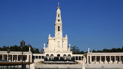 Fátima: Catholic Pilgrimage - Portugal - Golf Holidays in Portugal - Golf Packages & Golf Hotels ...