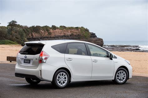 Refreshed 2015 Toyota Prius v hybrid revealed - Practical Motoring