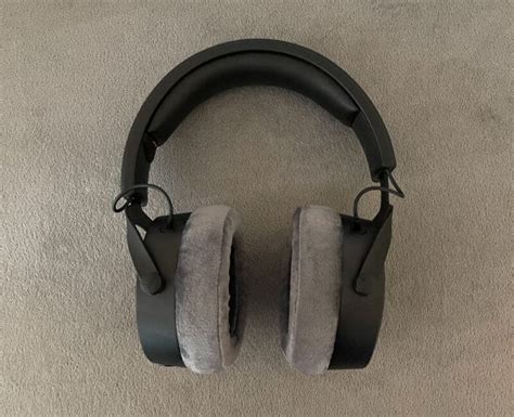 Beyerdynamic DT 900 Pro X Review