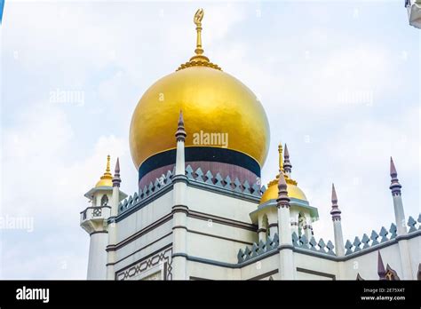 Mosque of Singapore Stock Photo - Alamy