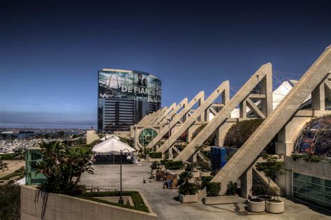 San Diego Convention Center Day After | Ronald Woan | Flickr