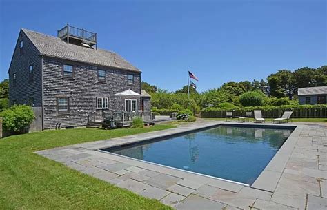 This Is What Dave Portnoy's $2.2 Million Nantucket Home Looks Like