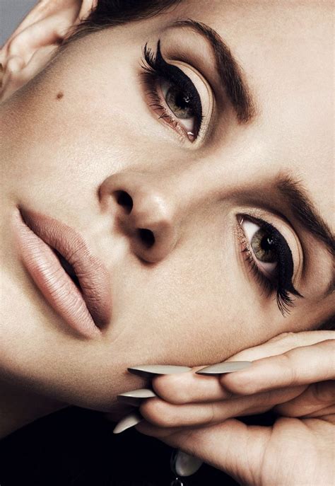 Lana Del Rey's makeup is perfection. I'm so confused by how gorgeous she is. Makeup Trends ...