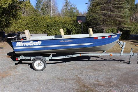 Fishing boat with Mercury 20hp, electric motor, trailer Aylmer Sector (Quebec), Ottawa - MOBILE