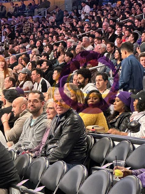 [Dave McMenamin] Spencer Dinwiddie is at the game with Rob Pelinka, taking in Lakers-Pelicans ...