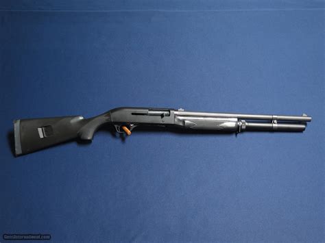 BENELLI M1 TACTICAL 12 GAUGE