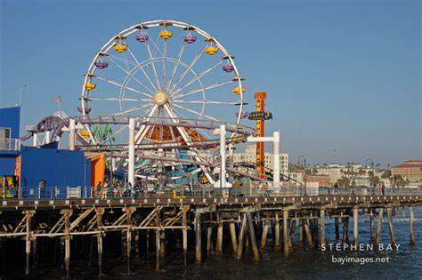 Photo: Ferris wheel, Santa Monica Pier. Santa Monica, California, USA.