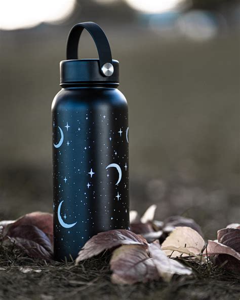 Moonlight Insulated Bottle - 900ml / 32oz – Rogue + Wolf