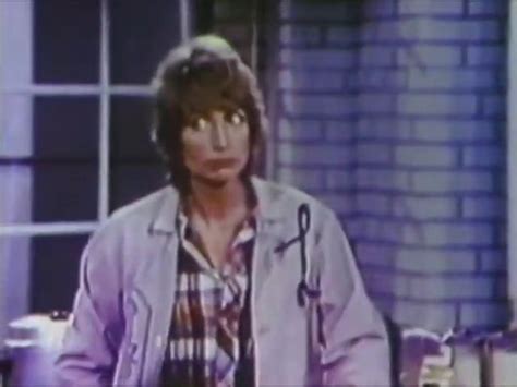 Laverne And Shirley - Bloopers. Cindy Williams • Penny Marshall - video ...