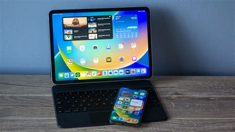 iOS 16 & iPadOS 16 preview: Should you upgrade this fall? | CNN Underscored