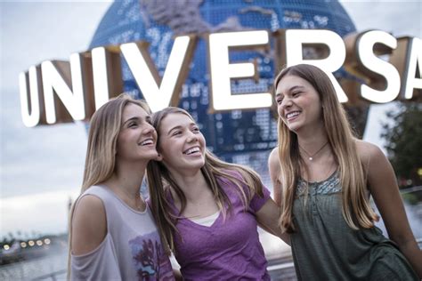 Universal Orlando's Grad Bash & Gradventure • Flamingo Educational Tours