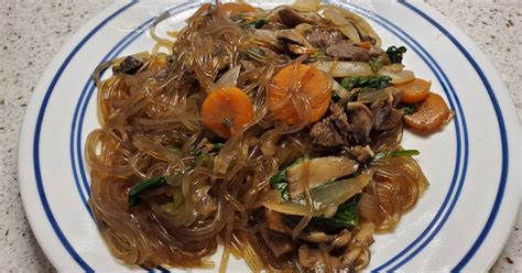 Japchae Recipe by Lauren - Cookpad