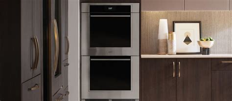 Wolf 30" M Series Transitional Built-In Double Oven (DO30TM/S/TH)