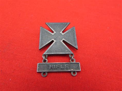 WWII US Army Marksmanship Badge with Rifle Bar Sterling Pin Back | Midwest Military Collectibles